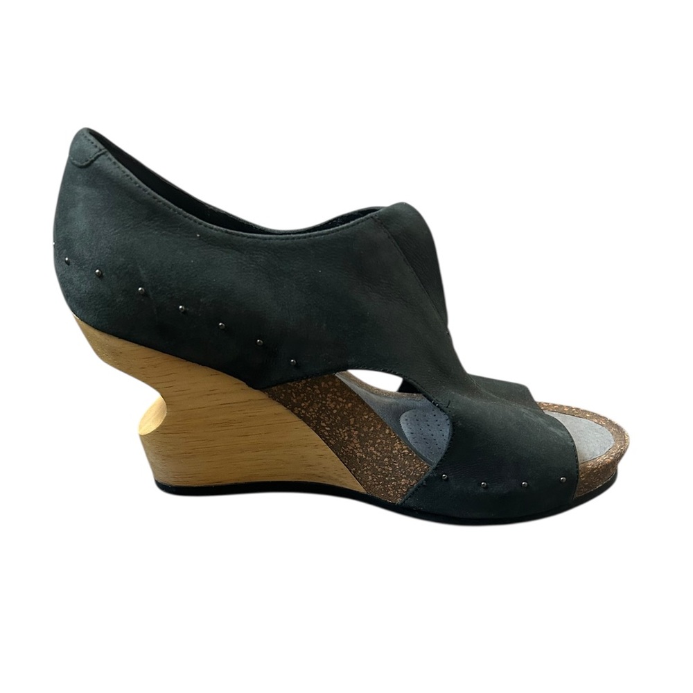 Tsubo Cellini Notch Wedge Black Suede Platform Sandal with Wooden Heel